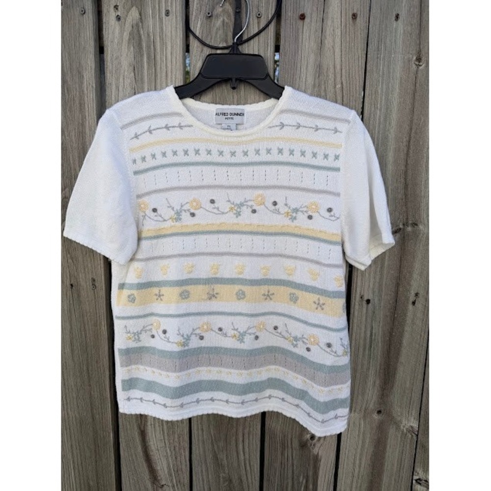 Cottagecore Grandma Core Alfred Dunner Sweater Top PS White Floral Embroidered